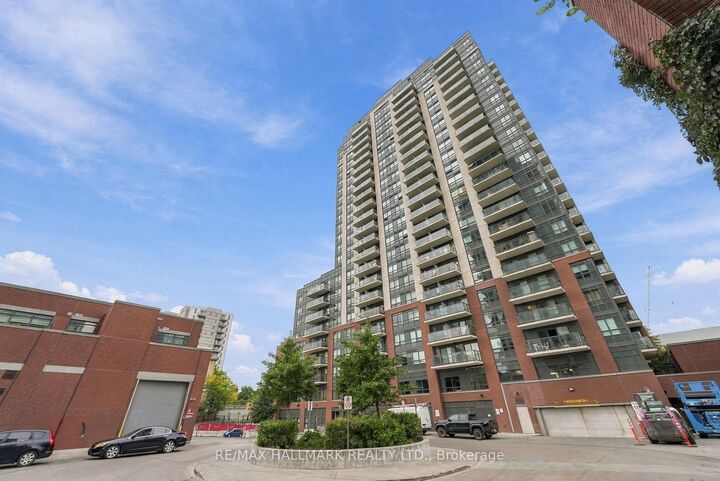 Property Photo:  1420 Dupont Street 1408  ON M6H 4J8 