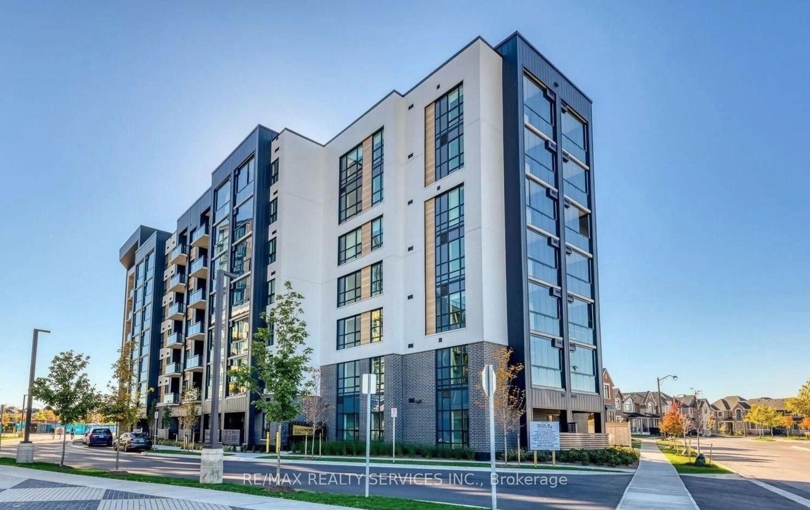 Property Photo:  3008 William Cutmore Boulevard 323  ON L6H 8E7 