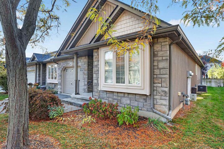 Property Photo:  41 Rose Glen Crescent  ON L0S 1J0 