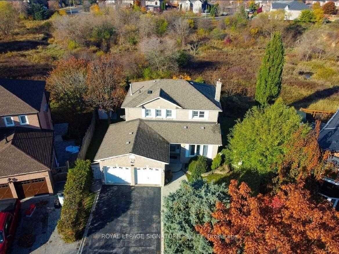Property Photo: 84 Whitburn Crescent Bsmt ON L6A 1M7