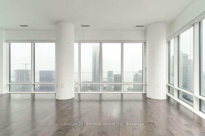 Property Photo: 8 The Esplanade Way 4302 ON M5E 0A6