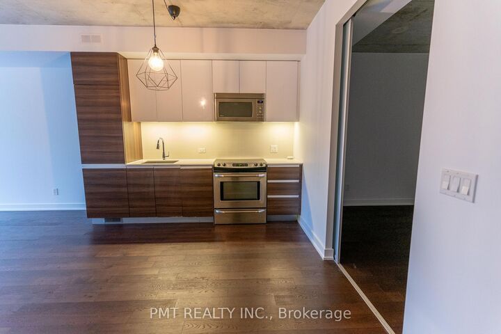 Property Photo:  1238 Dundas Street E 310  ON M4M 0C6 