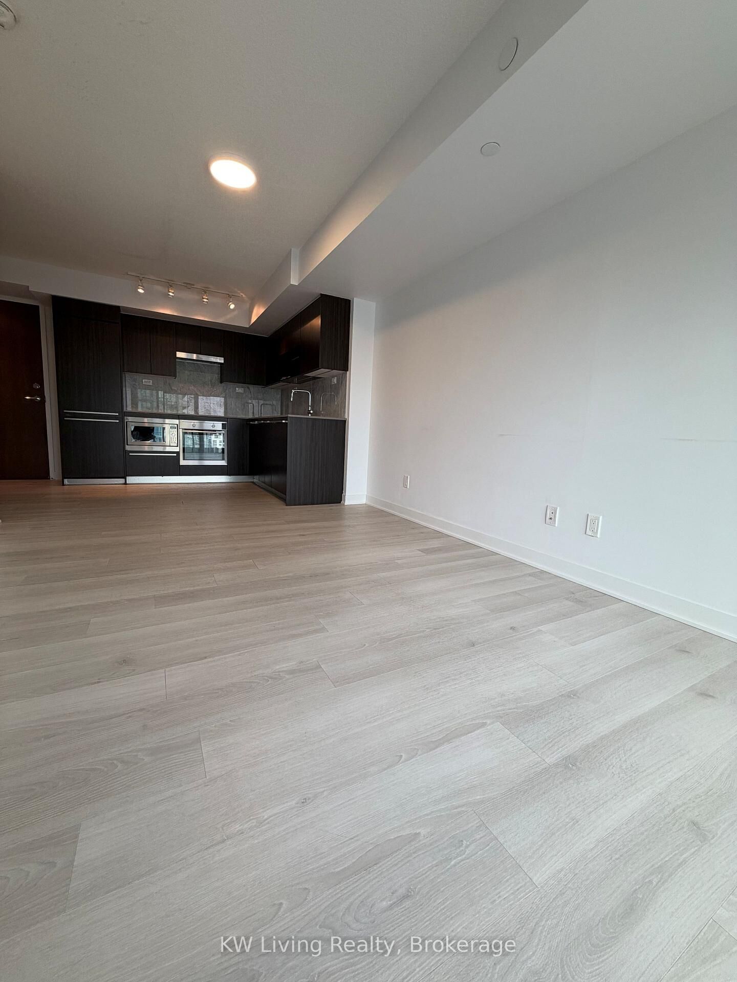 Property Photo:  70 Queens Wharf Road 2708  ON M5V 0J2 