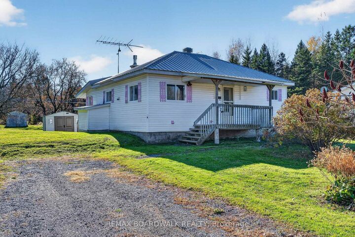 Property Photo:  637 Route 400 N/A E  ON K0A 1M0 