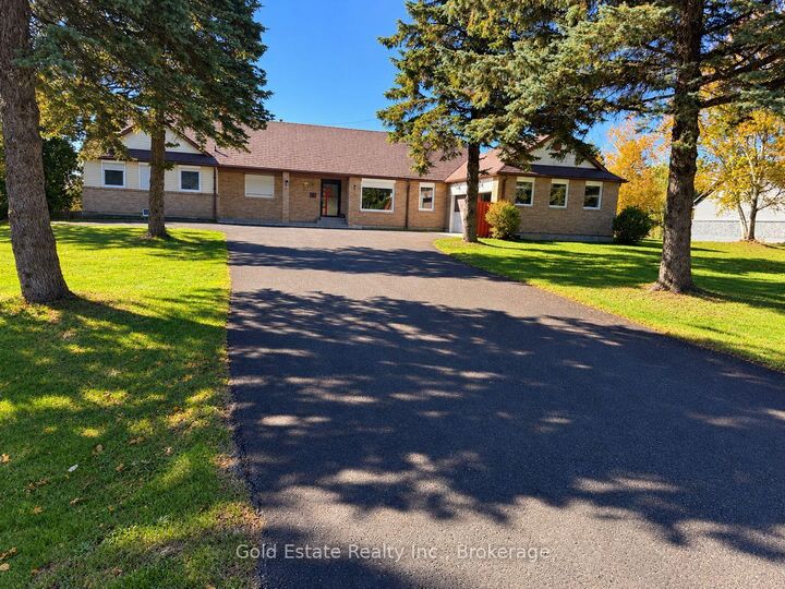 Property Photo:  20 Autumn Drive  ON L7K 0T8 