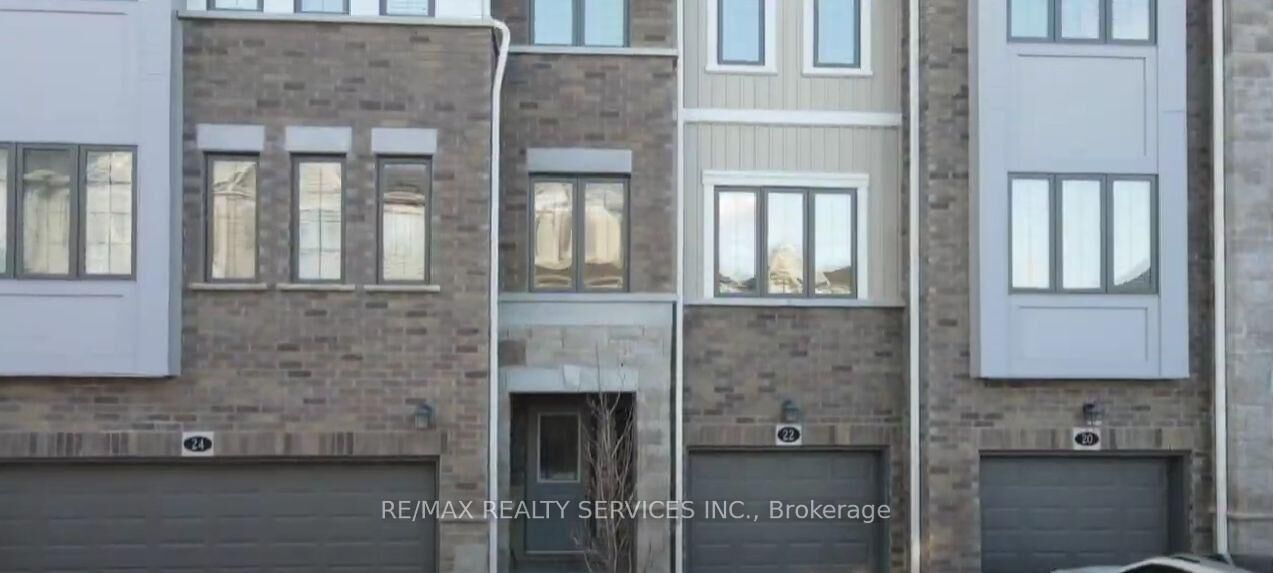Property Photo:  22 Bank Swallow Crescent  ON N2P 2N3 