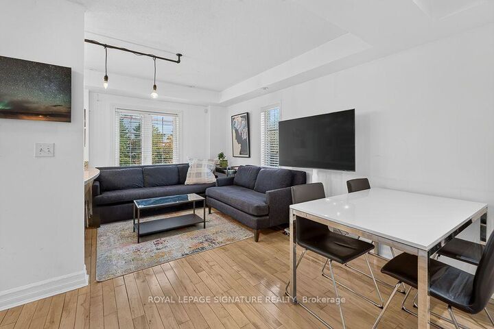Property Photo:  3055 Elmcreek Road 23  ON L5B 4J9 