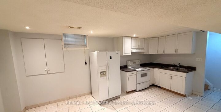 Property Photo:  36 Windward Crescent Basement  ON L6A 3G5 