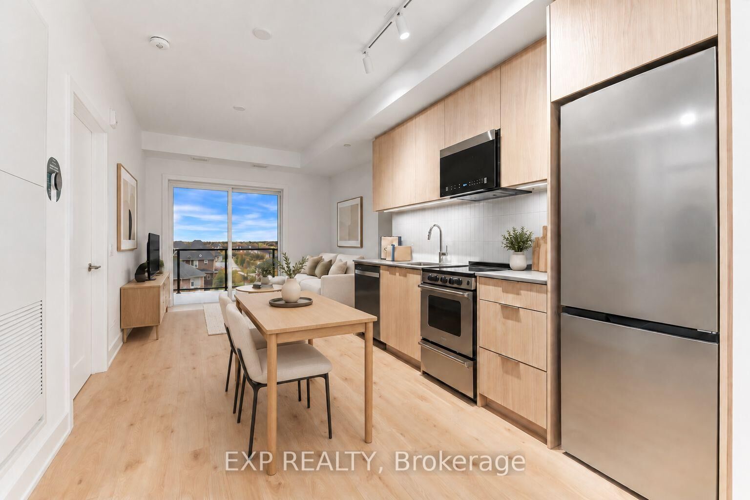Property Photo:  3008 William Cutmore Boulevard 401  ON L6H 8A4 