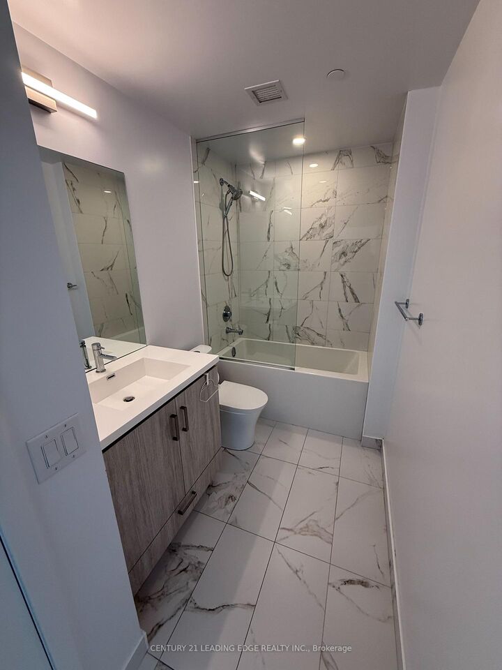 Property Photo: 38 Honeycrisp Crescent 811 ON L4K 0M8