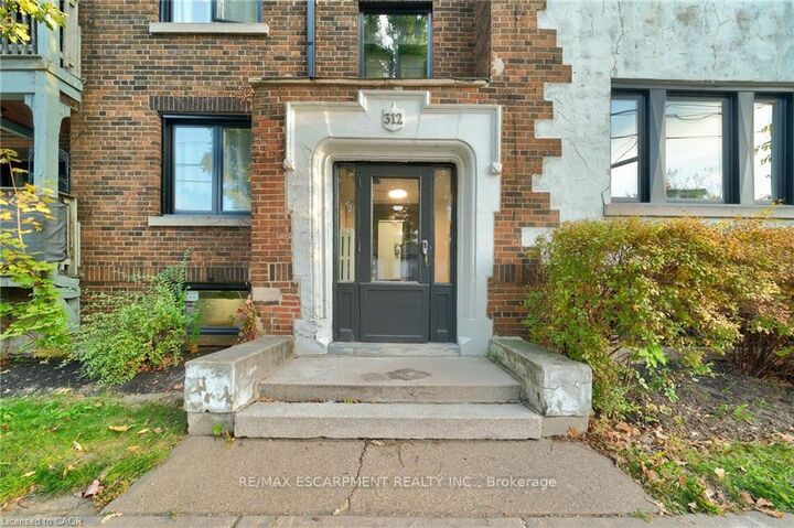 Property Photo:  312 Aberdeen Avenue 1  ON L8P 2R5 