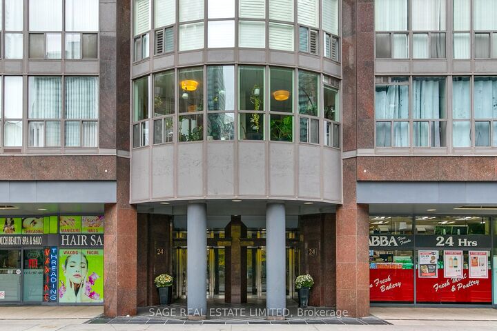 Property Photo:  24 Wellesley Street W 1909  ON M4Y 2X6 