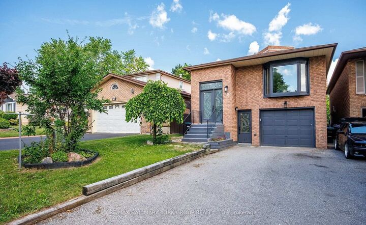 Property Photo:  79 Maplegrove Avenue  ON L3Z 1R9 
