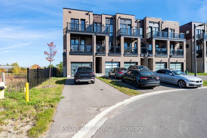 Property Photo:  101 Mikayla Lane  ON L6B 1R1 