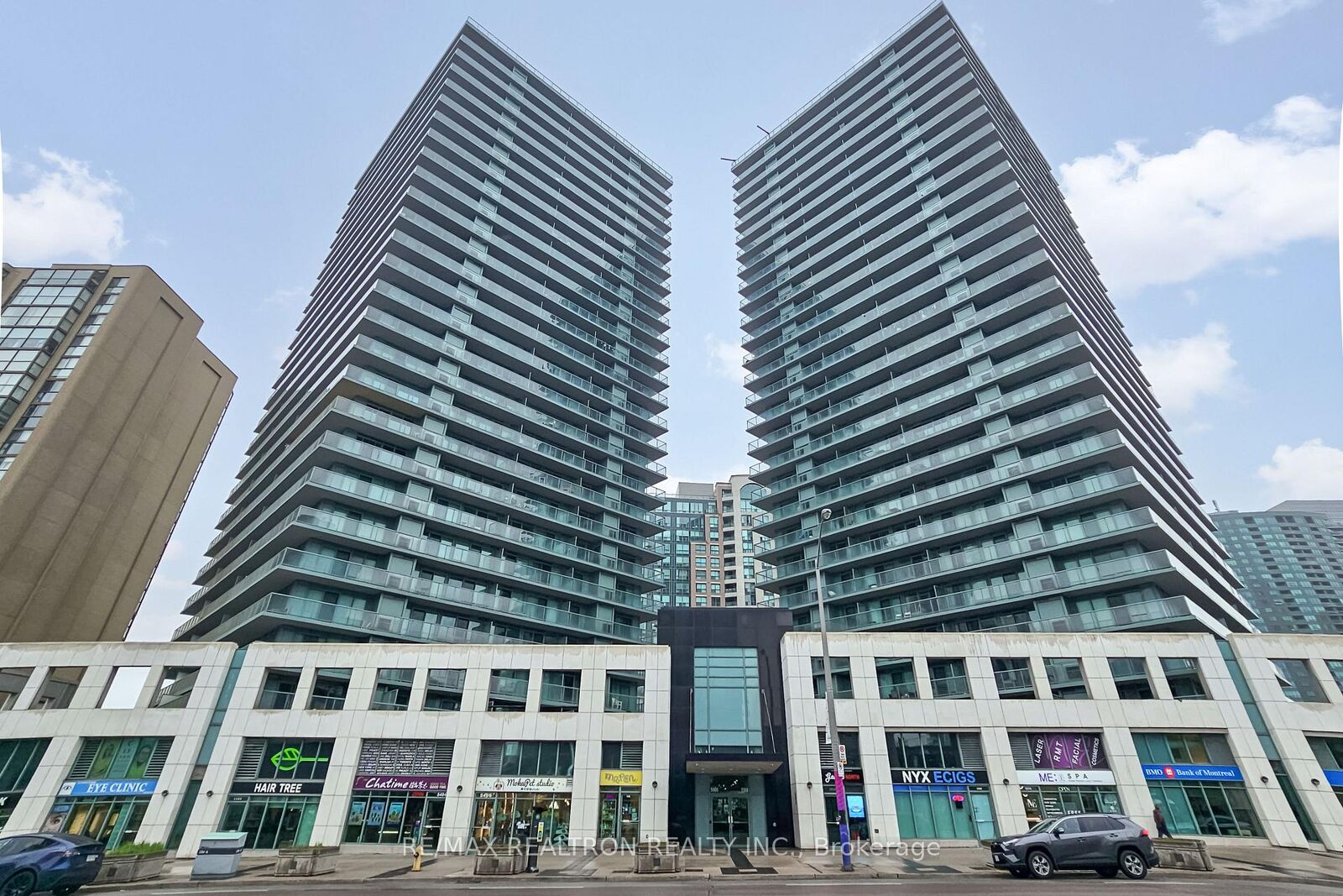 Property Photo: 5508 Yonge Street 1606 ON M2N 5S2
