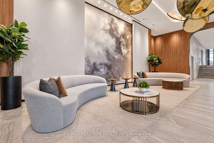 Property Photo: 1435 Celebration Drive 3108 ON L1W 0C4