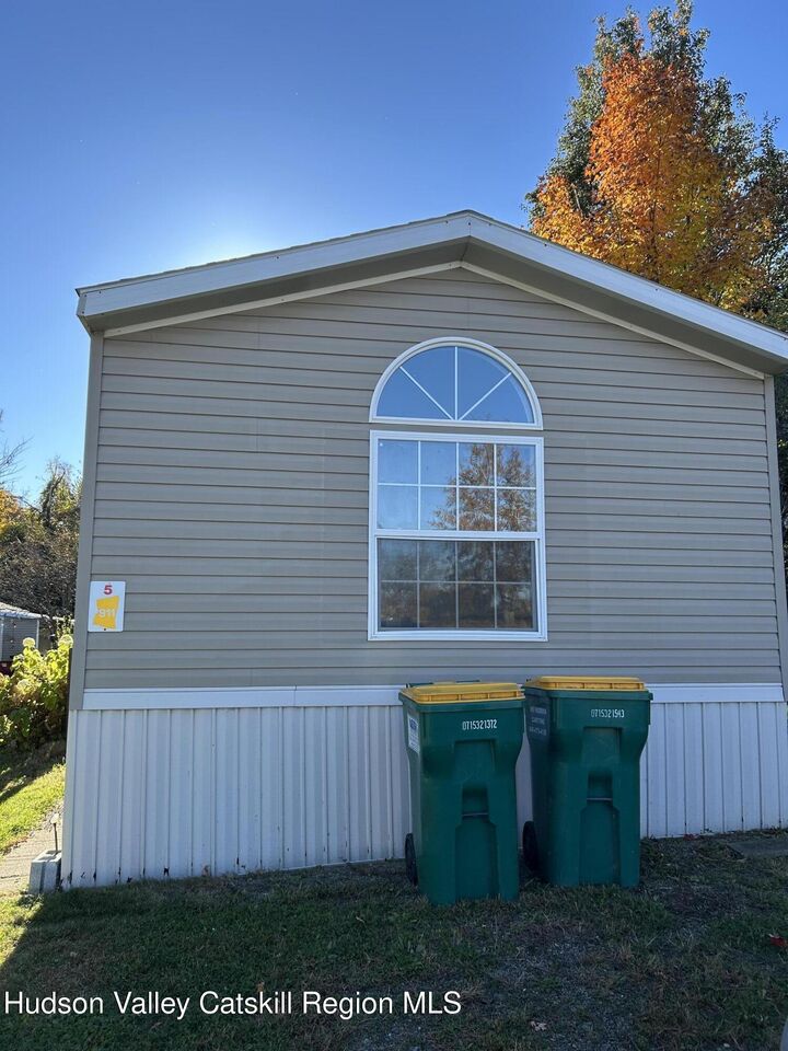 Property Photo: 5 Pine NY 12534