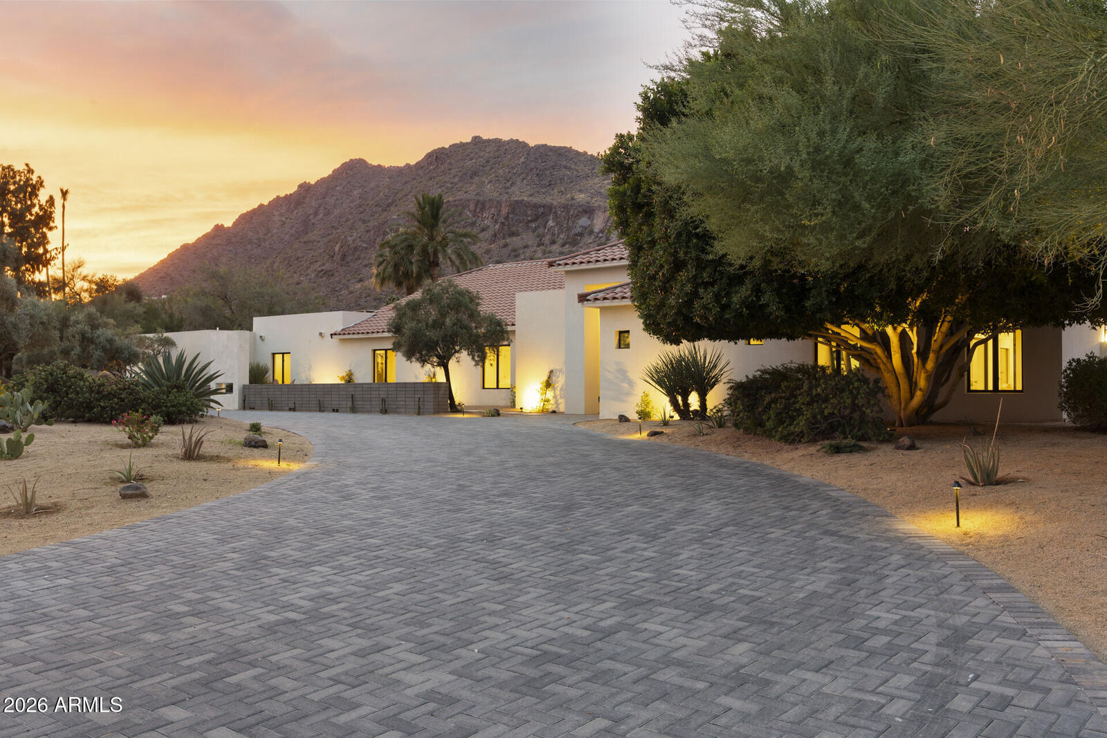 Property Photo:  6230 E Alta Hacienda Drive  AZ 85251 