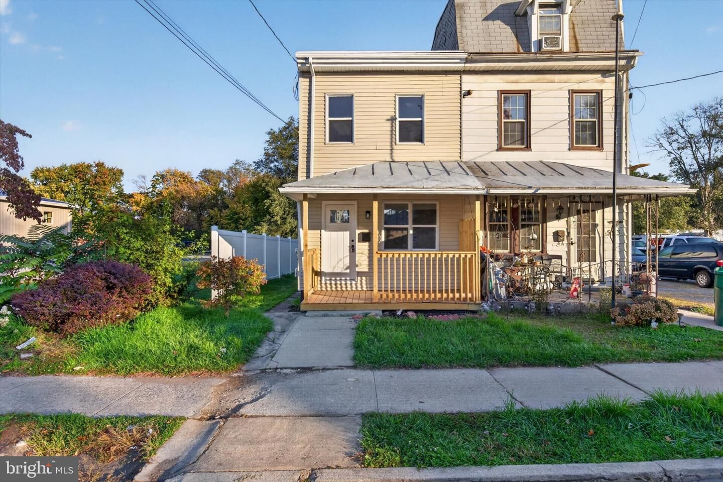 Property Photo:  551 E Cumberland Street  PA 17042 