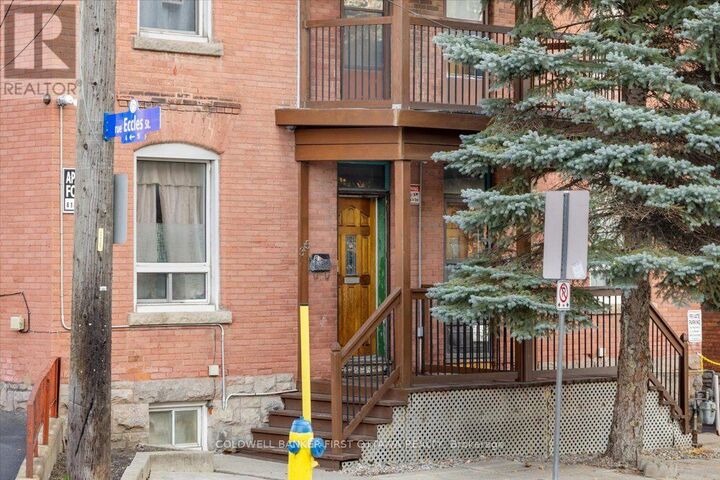 Photo de la propriété:  315-317 Booth Street  ON K1R 7K1 