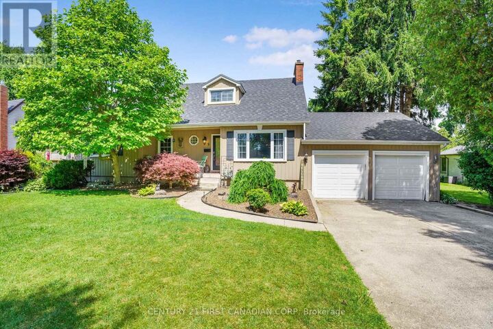 Property Photo:  9 O'Brien Drive  ON N7M 2E5 