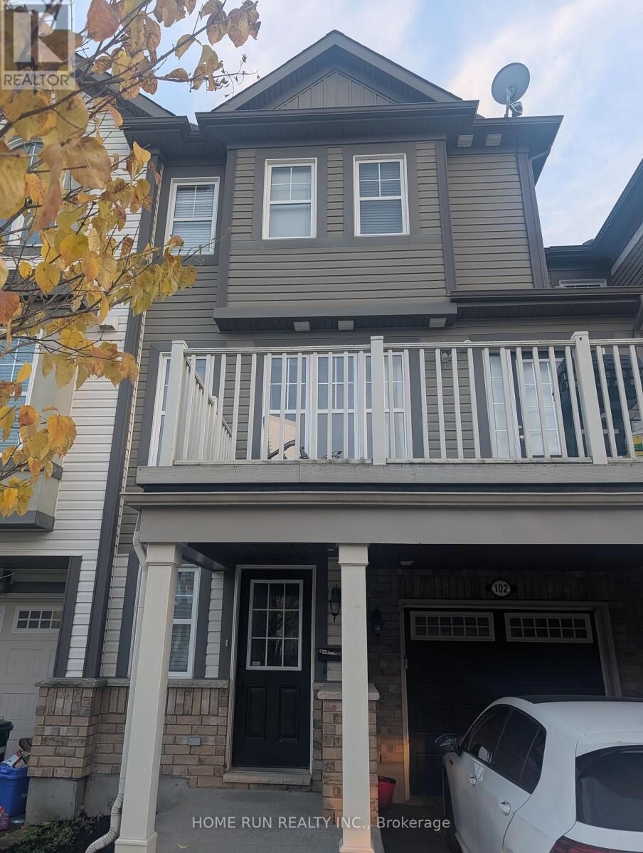 Property Photo:  102 Sunshine Crescent  ON K4A 0V3 