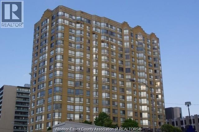 Property Photo:  75 Riverside Drive East 1609  ON N9A 7C4 