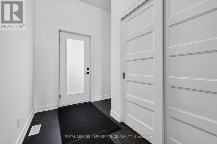 Property Photo: 2465 Gray Crescent ON K4K 0H3