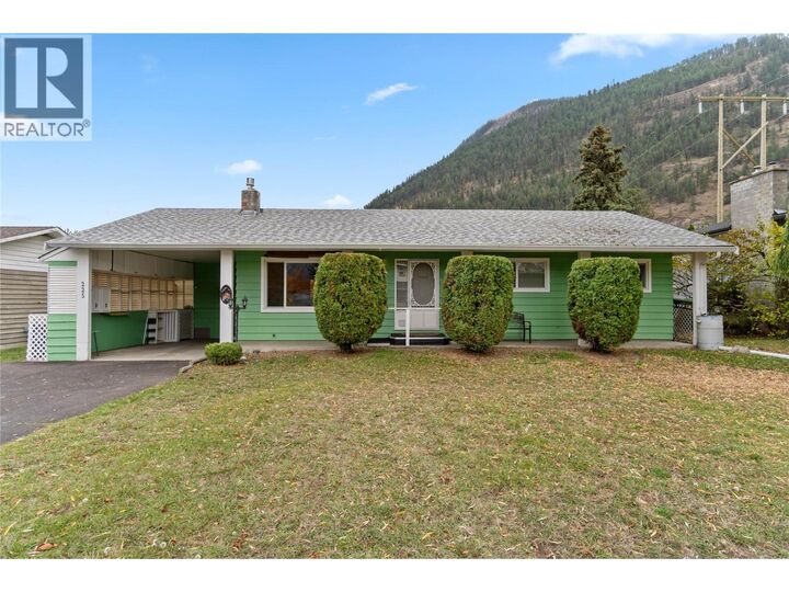 Property Photo: 225 Lakeshore Drive BC V0E 1M0