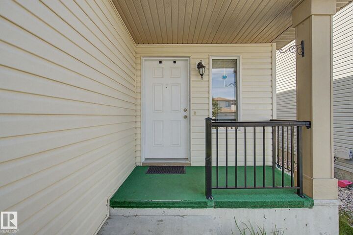 Property Photo: 3236 21 Street NW AB T6T 0A8