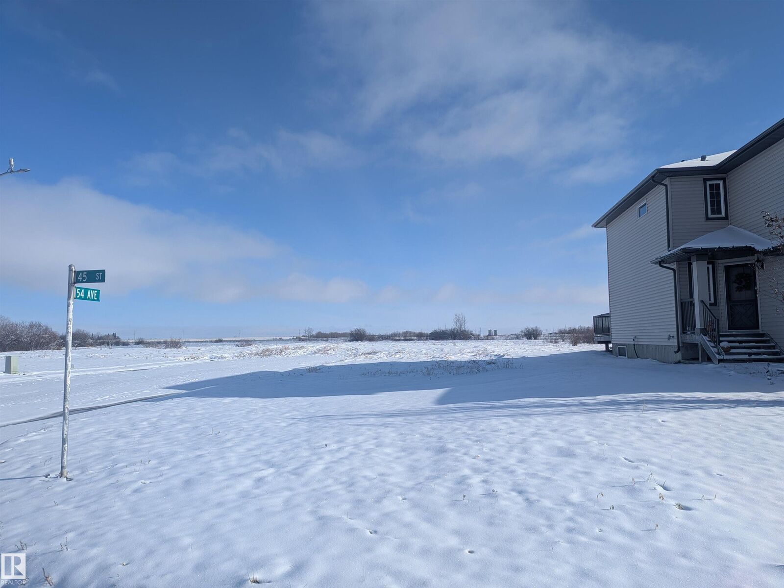 Property Photo:  5319 45 Street  AB T0B 0S0 