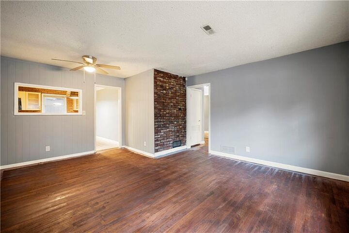 Property Photo:  1089 Indale Place SW  GA 30310 