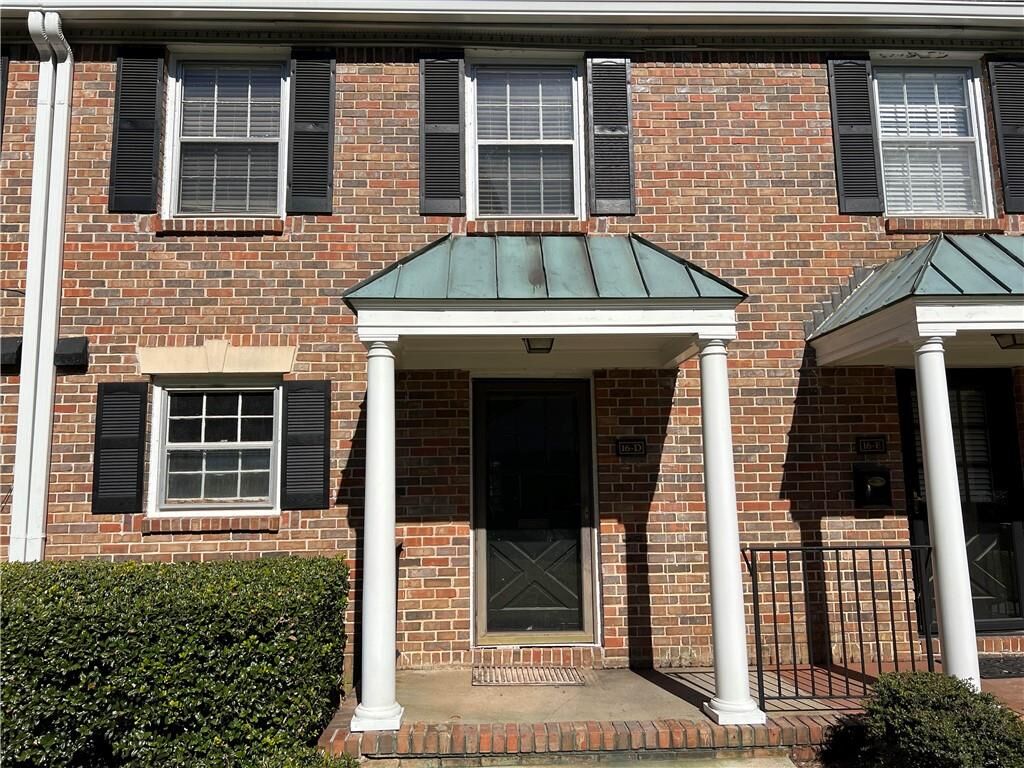Property Photo:  6700 Roswell Road 16D  GA 30328 