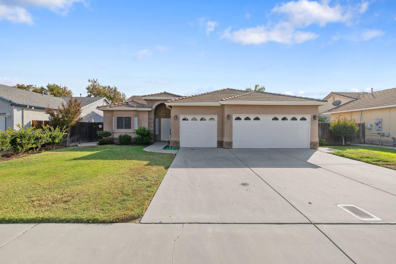 Property Photo: 3508 Hill Street CA 93662