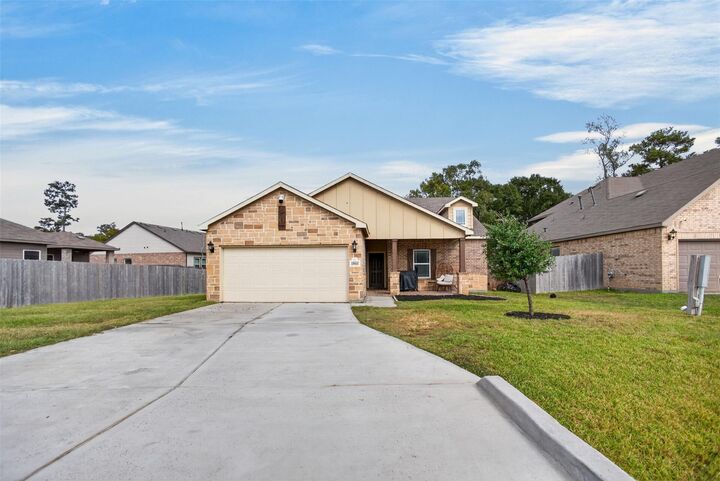 Property Photo:  15015 Meadow Glen N  TX 77306 
