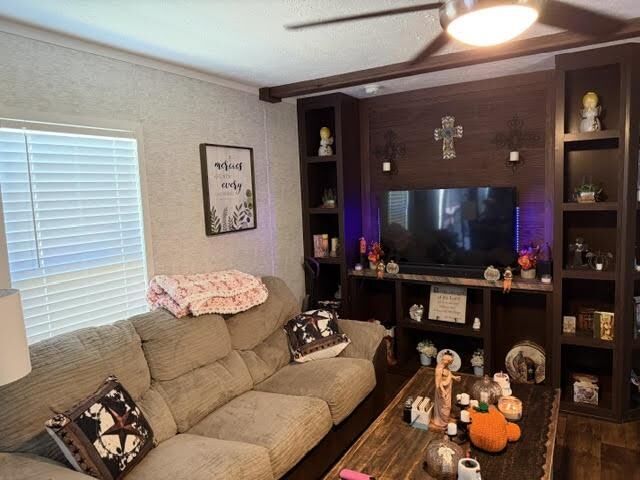 Property Photo: 4442 N US Highway 79 TX 75639