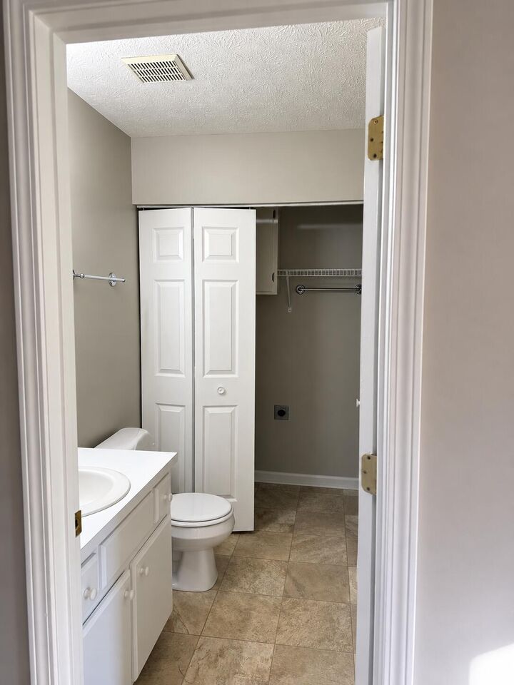 Property Photo: 1006 Champion Drive KY 40601