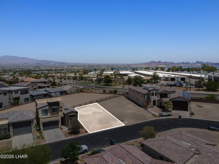 Property Photo:  791 Malibu Cir  AZ 86403 