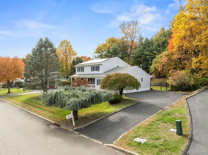 Property Photo:  9 Dunnigan Drive  NY 10970 