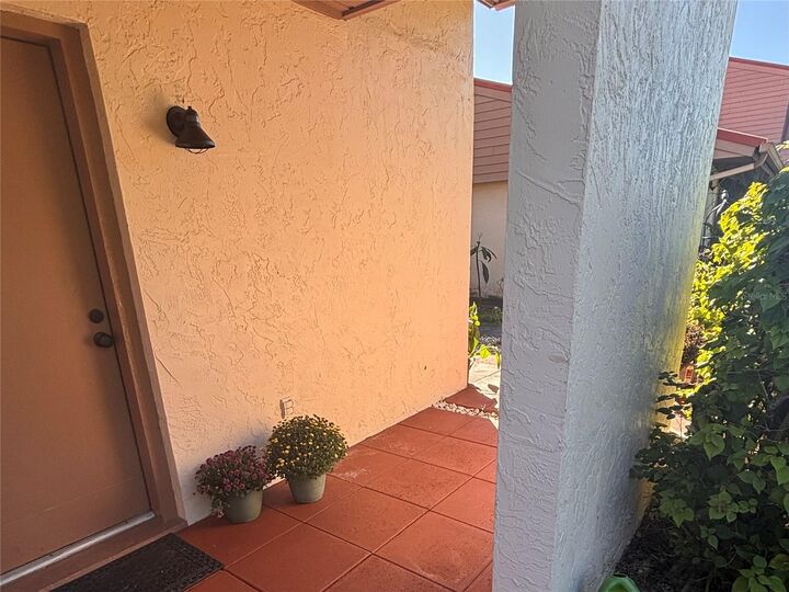 Property Photo:  6604 Draw Lane 115  FL 34238 