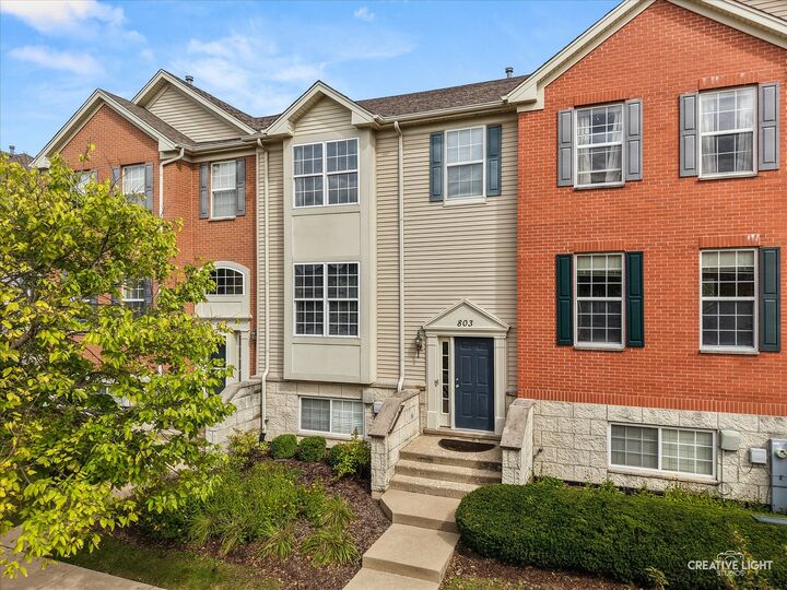 Property Photo: 803 Brodhead Drive IL 60504