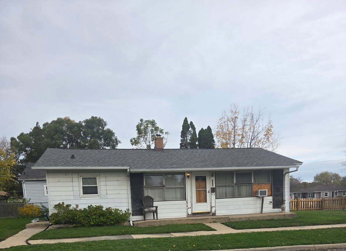 Property Photo:  3028 Gilead Avenue  IL 60099 