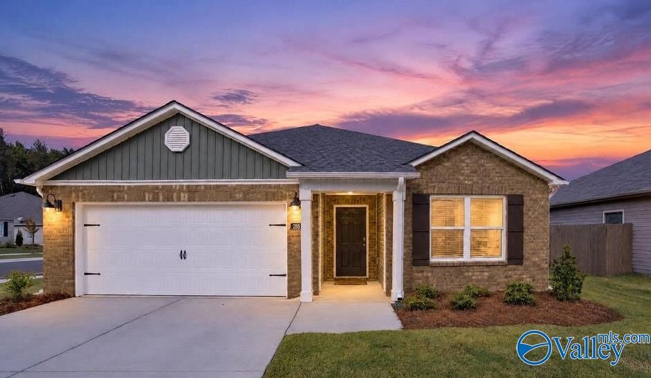 Property Photo:  285 Ashland Drive  AL 35077 
