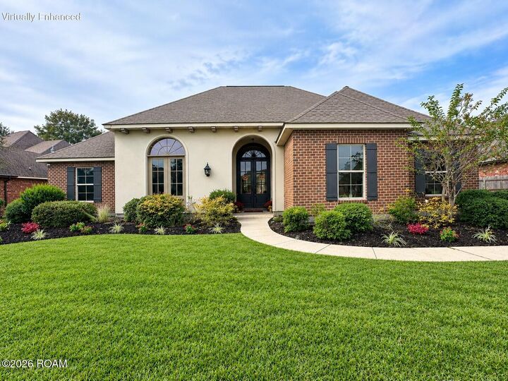 Property Photo: 443 Clayton Court LA 70461