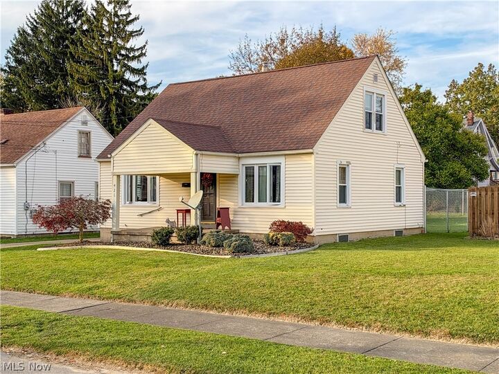Property Photo: 426 Joan Avenue OH 44420