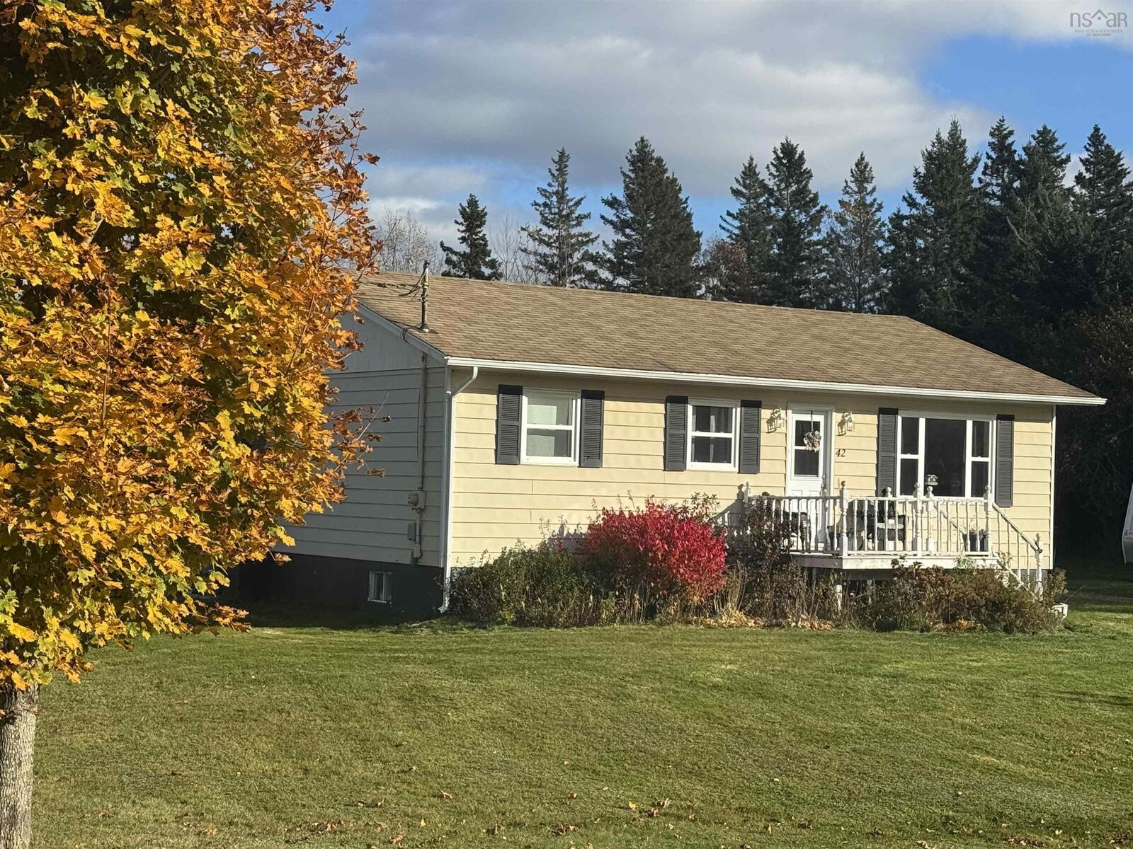 Property Photo:  42 King Grove Road  NS B1Y 2E3 