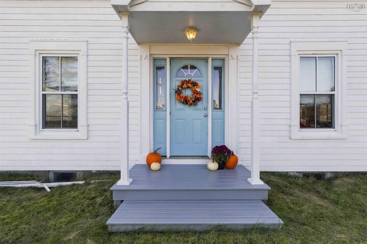 Property Photo: 1 Sambro Wharf Road NS B3V 1L6