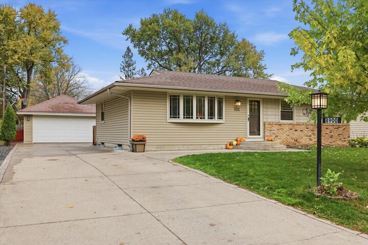 Property Photo: 8900 60 1/2 Avenue N MN 55428