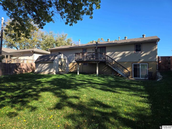 Property Photo: 4811 S 52 Street NE 68516