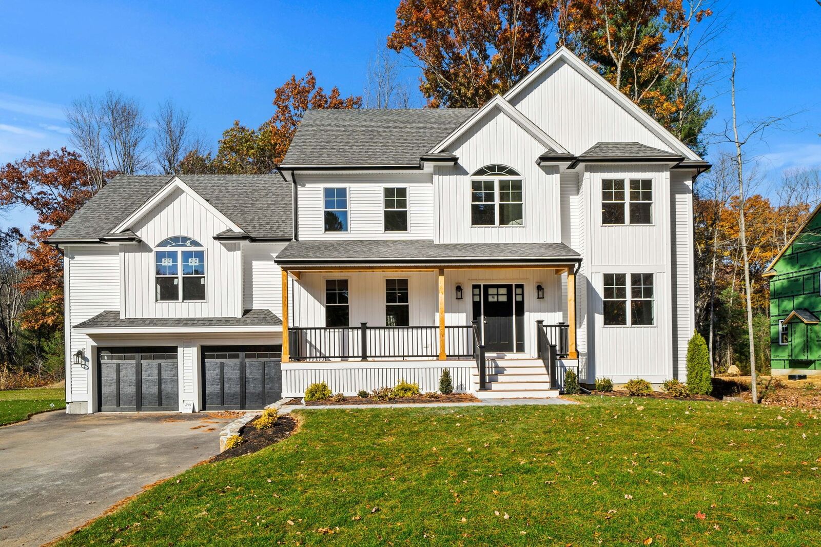 Property Photo:  168 Vale St  MA 01876 